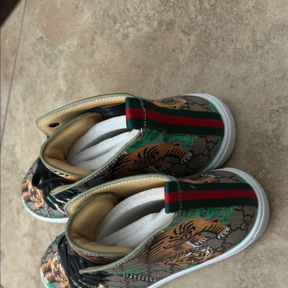 Gucci Tiger Print High-Top Sneakers - Multicolor - Picture 3 of 9